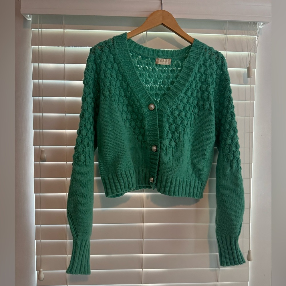 Altar’d state green knit sweater • Medium